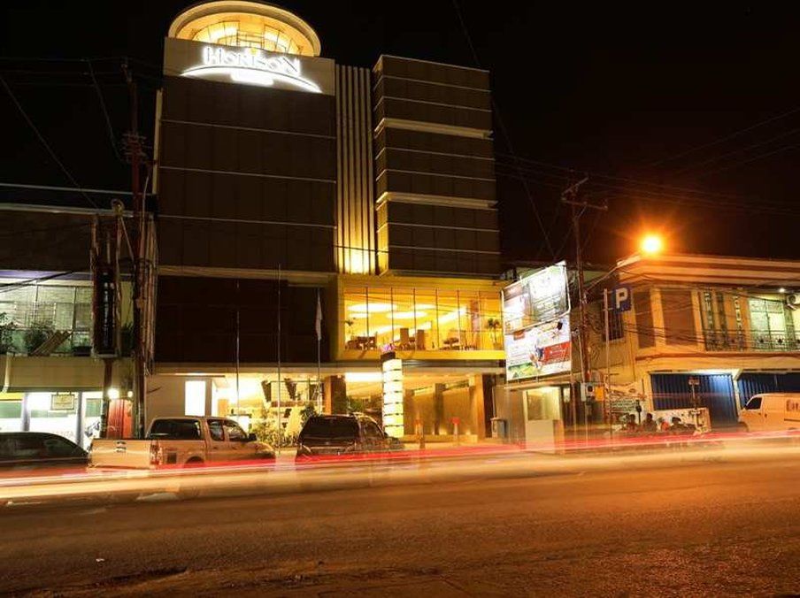 Horison Samarinda Hotel Esterno foto